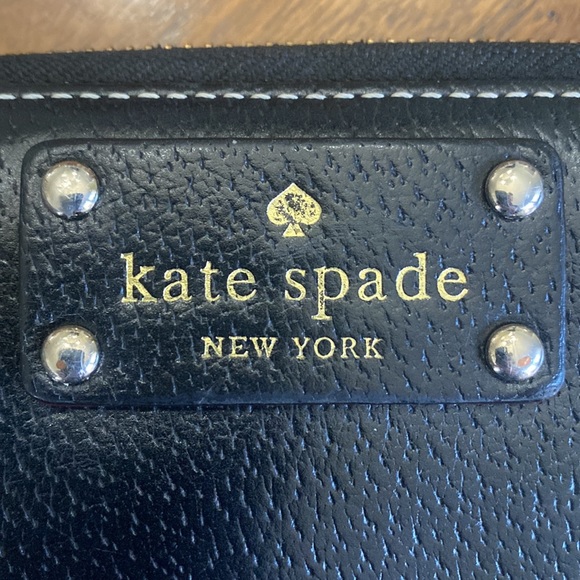 Kate Spade Black Wallet - Picture 5 of 8